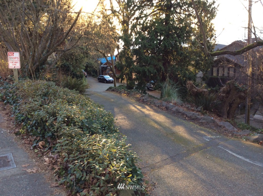 6029 Beach Drive Southwest Seattle, WA 98136 - Photo 11 of 11