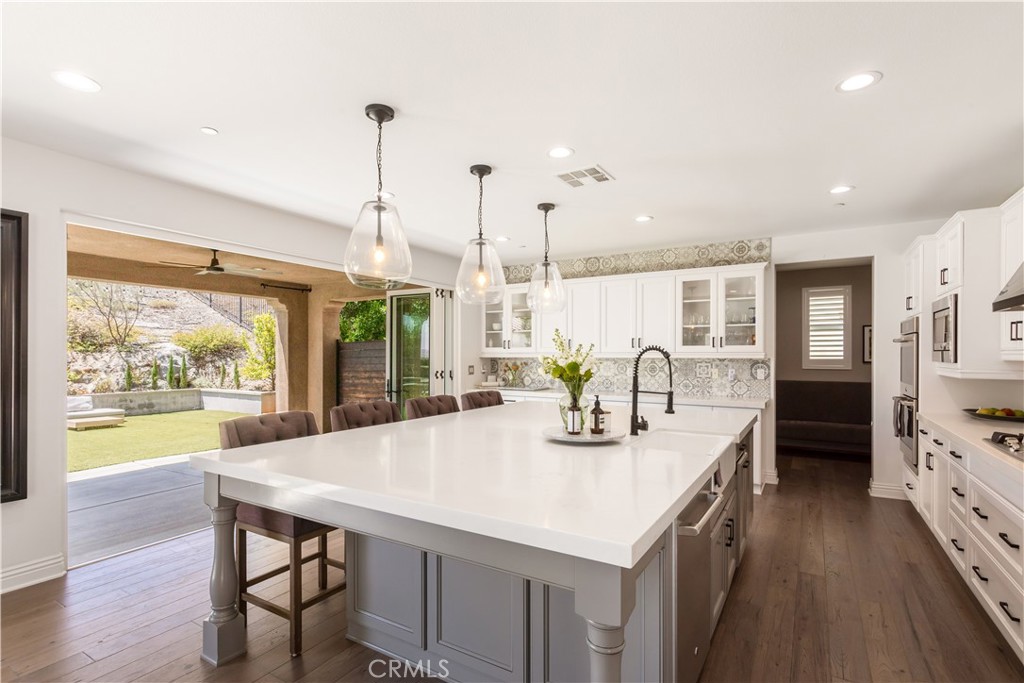 12213 Cortona Place Riverside, CA 92503 - Photo 13 of 75
