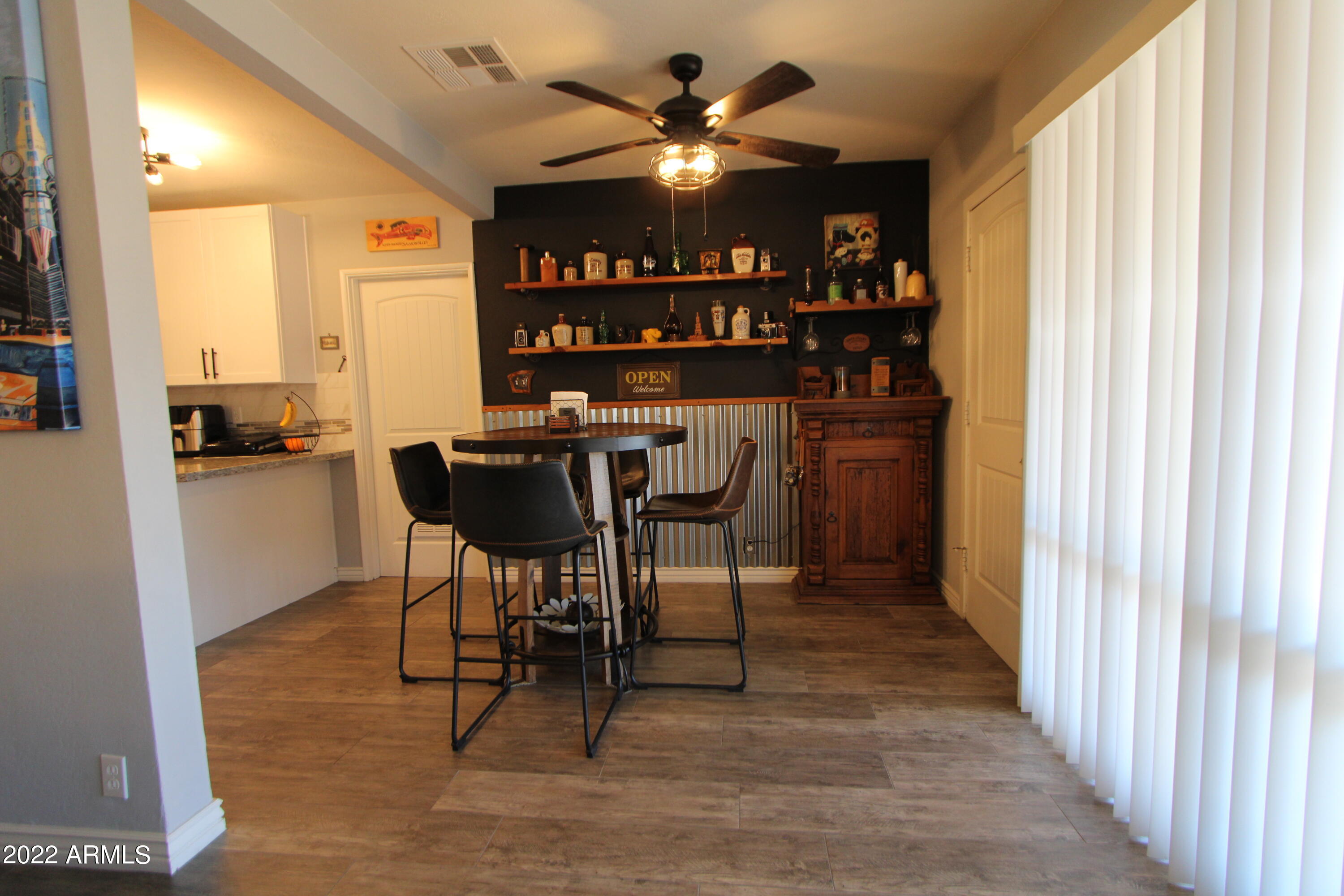 838 West Picadilly Road Phoenix, AZ 85013 - Photo 11 of 43 IMG_2688