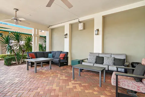 $569,000 | 855 Marina Del Ray Lane, Unit 3, West Palm Beach, FL 33401