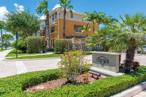 $569,000 | 855 Marina Del Ray Lane, Unit 3, West Palm Beach, FL 33401