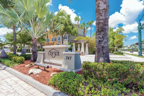 $569,000 | 855 Marina Del Ray Lane, Unit 3, West Palm Beach, FL 33401