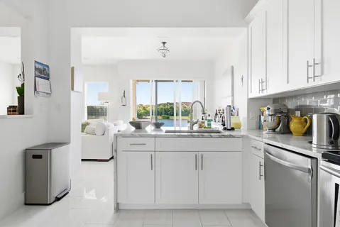 $569,000 | 855 Marina Del Ray Lane, Unit 3, West Palm Beach, FL 33401