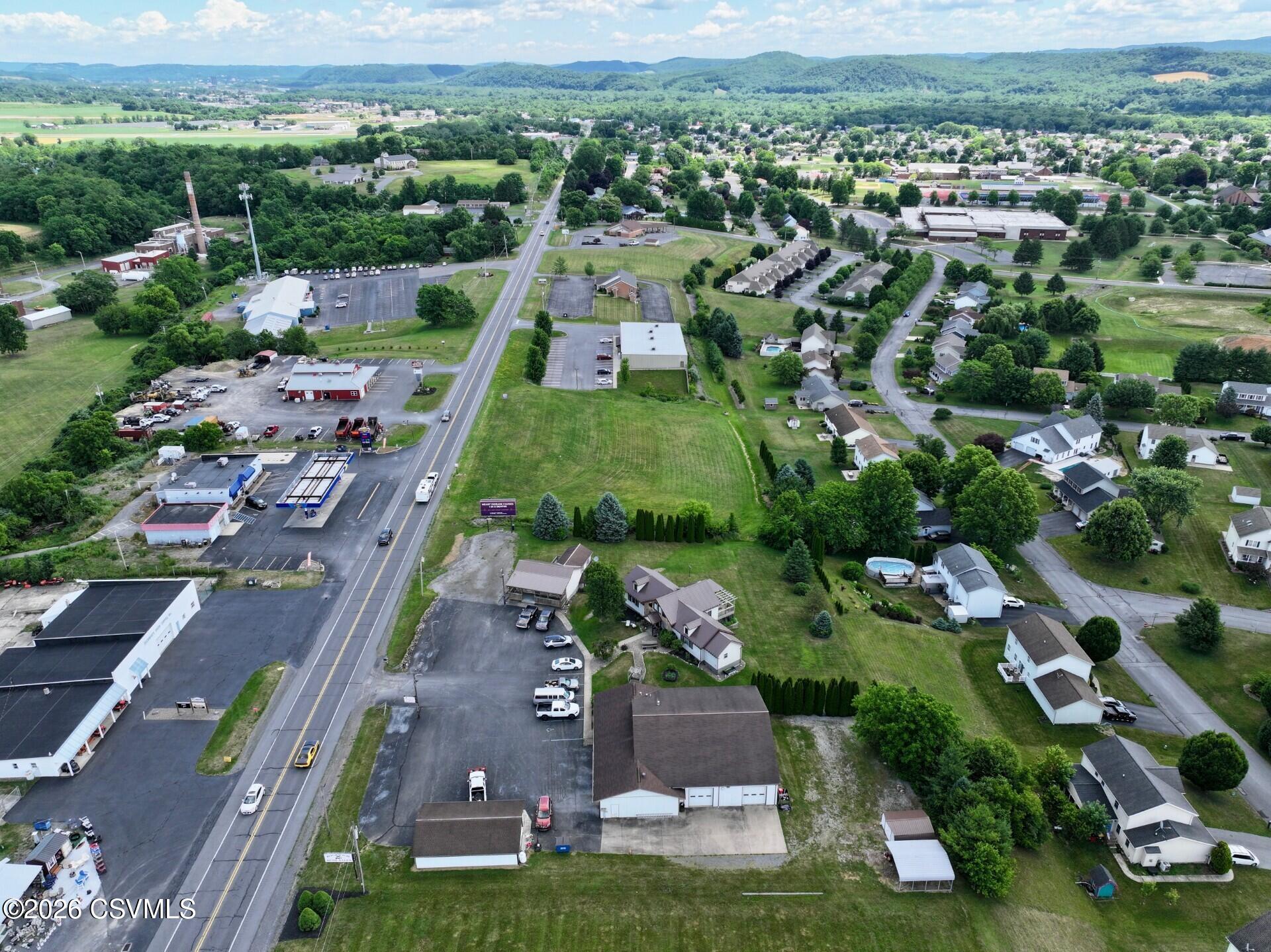 975 U S 522 Route Selinsgrove, PA 17870 - Photo 9 of 40