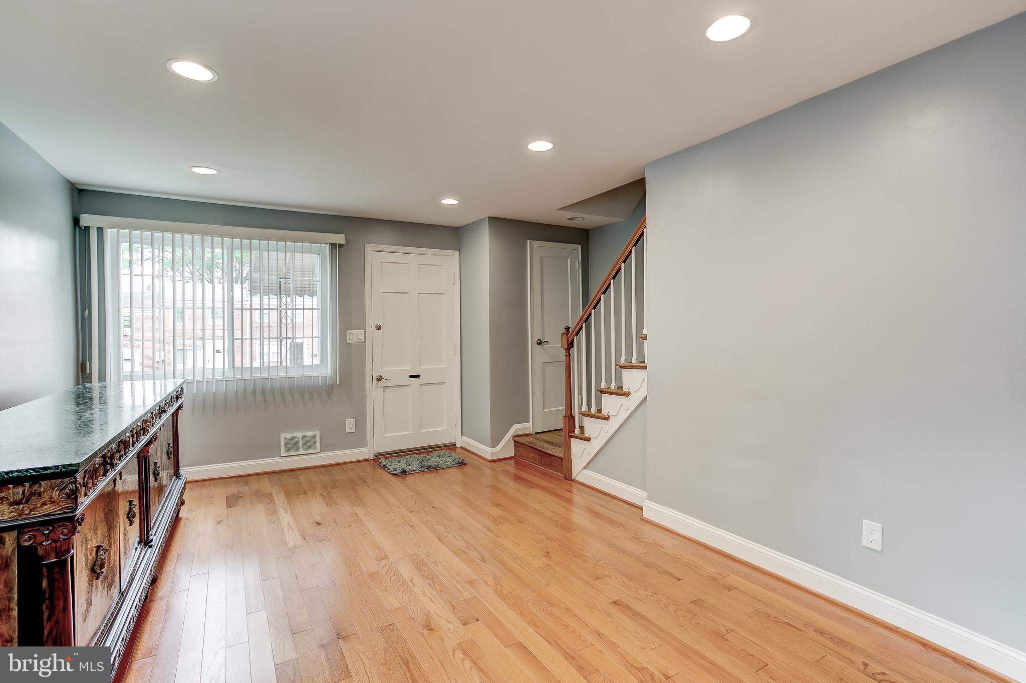 1026 Wedgewood Road Baltimore, MD 21229 - Photo 3 of 39 Gallery Image 3