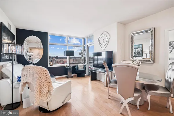 $574,900 | 5750 Bou Avenue, Unit 601, Rockville, MD 20852