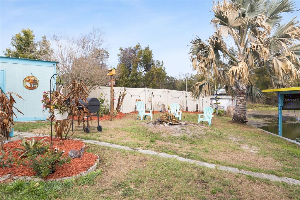 26142 Rose Lane Astatula, FL 34705 - Photo 21 of 34