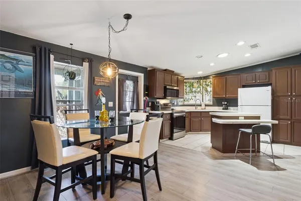 $203,999 | 26142 Rose Lane, Astatula, FL 34705