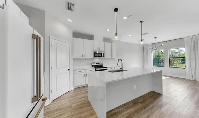 $410,000 | 13319 Dorado Shores Avenue, Riverview, FL 33579