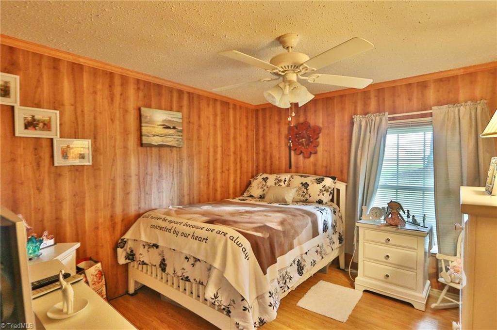 2224 E Road Walnut Cove, NC 27052 - Photo 14 of 22