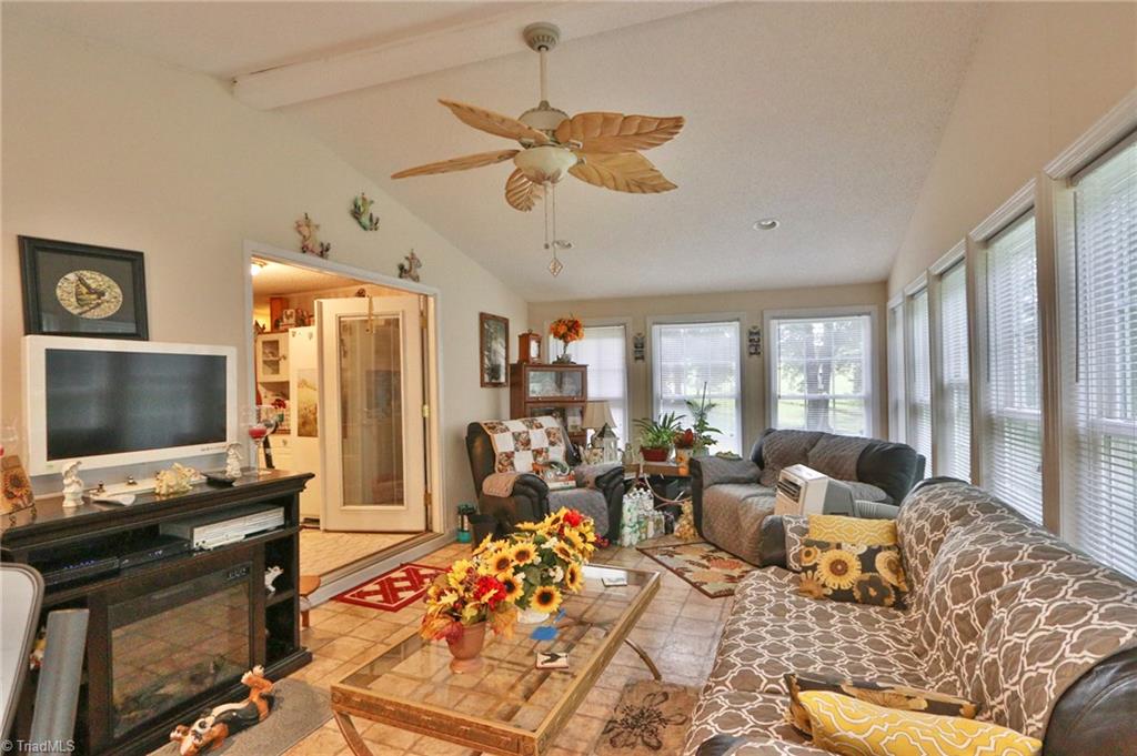 2224 E Road Walnut Cove, NC 27052 - Photo 18 of 22