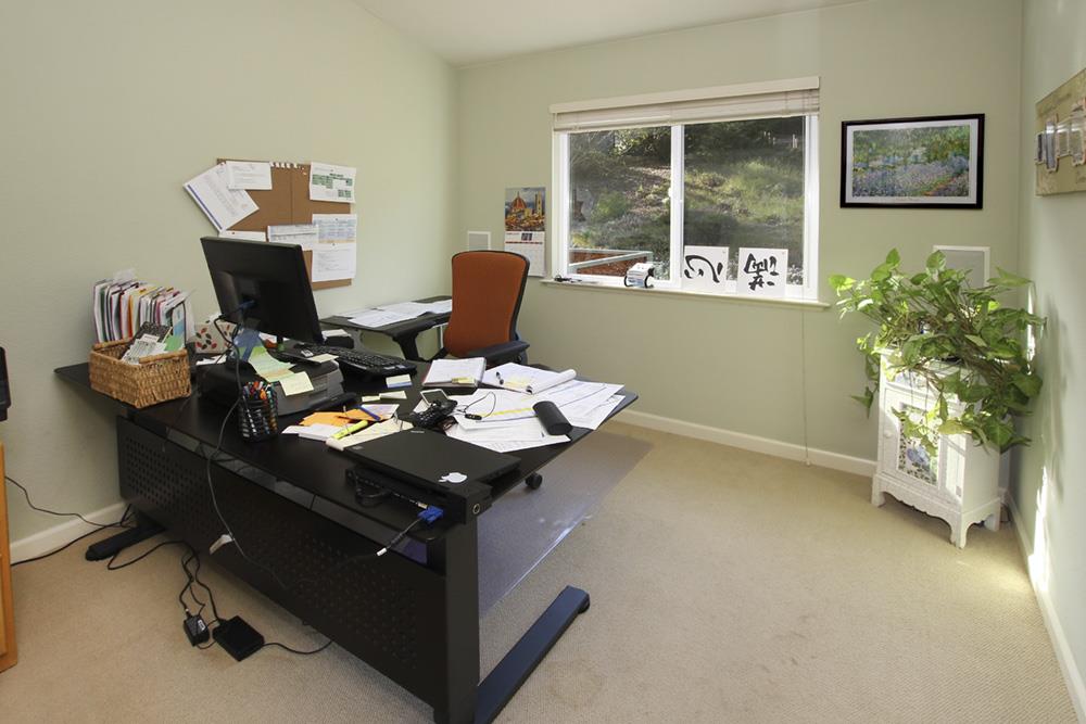5 Nunes Road Watsonville, CA 95076 - Photo 23 of 41 a room with furniture and window