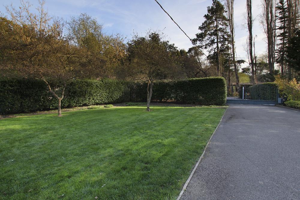 5 Nunes Road Watsonville, CA 95076 - Photo 36 of 41 a view of a park with large trees