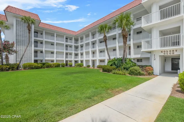 $215,500 | 112 Fairway Boulevard, Unit 110, Panama City Beach, FL 32407