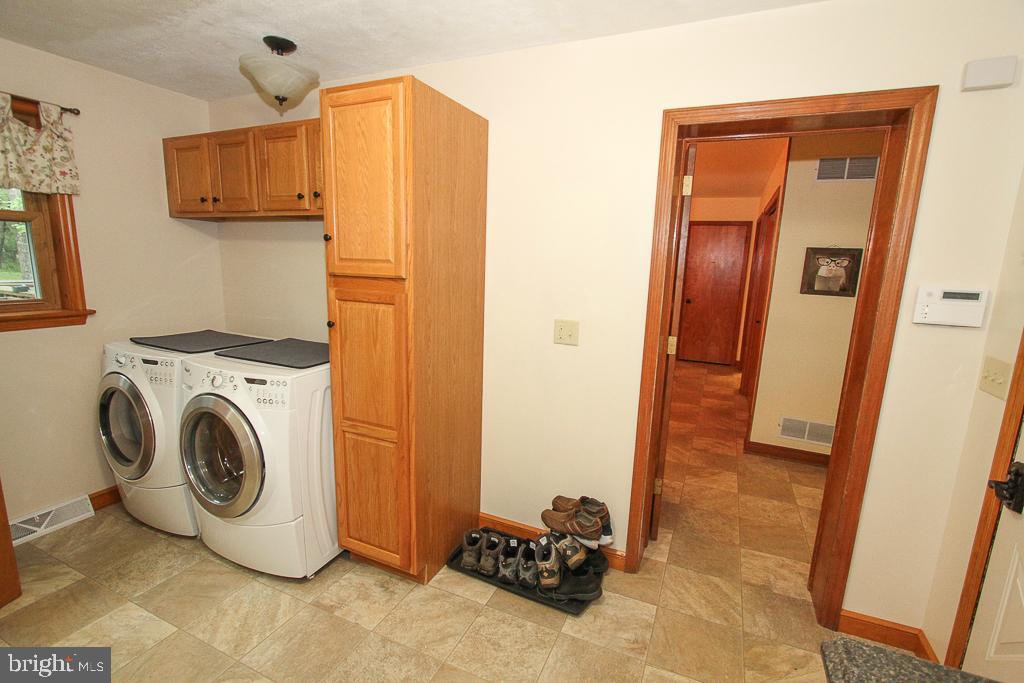 609 Weaver Road Morgantown, PA 19543 - Photo 12 of 46 recently remodeled laundry room
