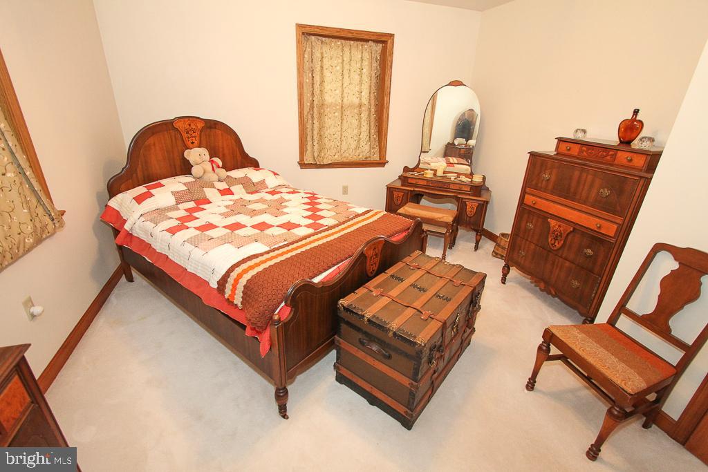 609 Weaver Road Morgantown, PA 19543 - Photo 15 of 46 Gallery Image 15