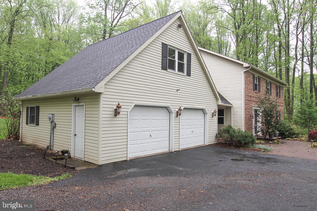 609 Weaver Road Morgantown, PA 19543 - Photo 39 of 46 Gallery Image 39