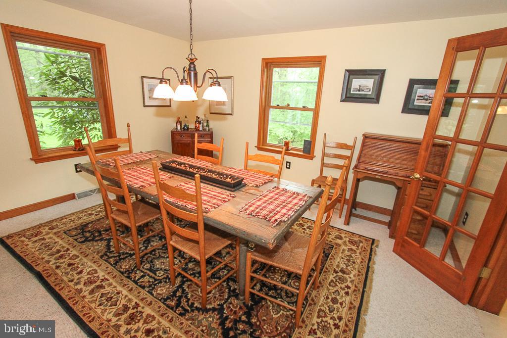 609 Weaver Road Morgantown, PA 19543 - Photo 8 of 46 Gallery Image 8