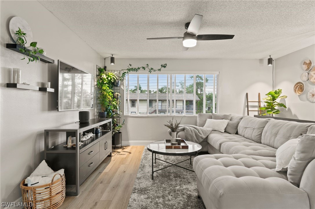 8120 Albatross Road Fort Myers, FL 33967 - Photo 13 of 43 Gallery Image 13