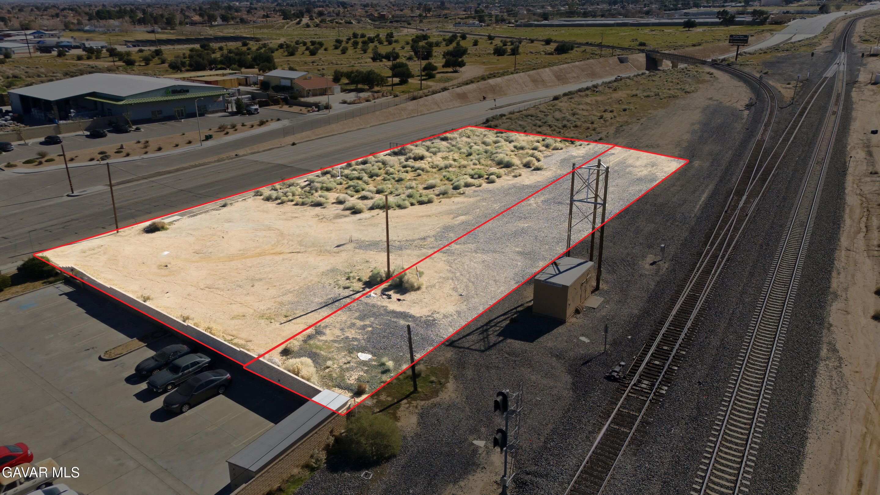 Sierra Highway, Unit R4 Palmdale, CA 93550 - Photo 5 of 23 a view of roof