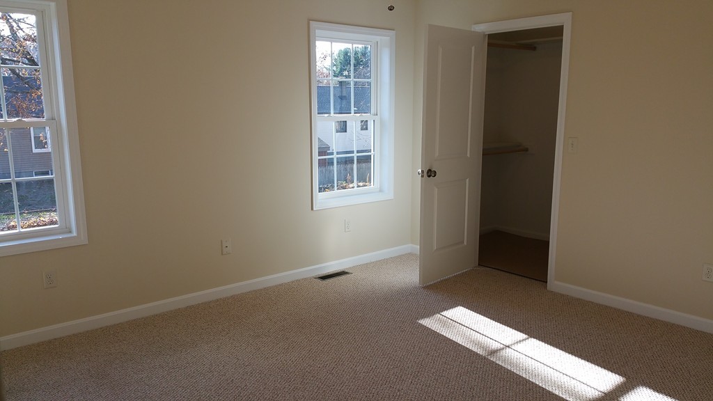 49 Mount Vernon Road Chicopee, MA 01013 - Photo 14 of 30 Gallery Image 14