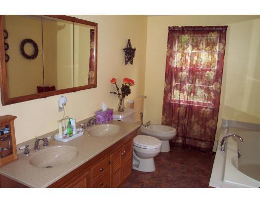 734 Monson Road Wilbraham, MA 01095 - Photo 16 of 19