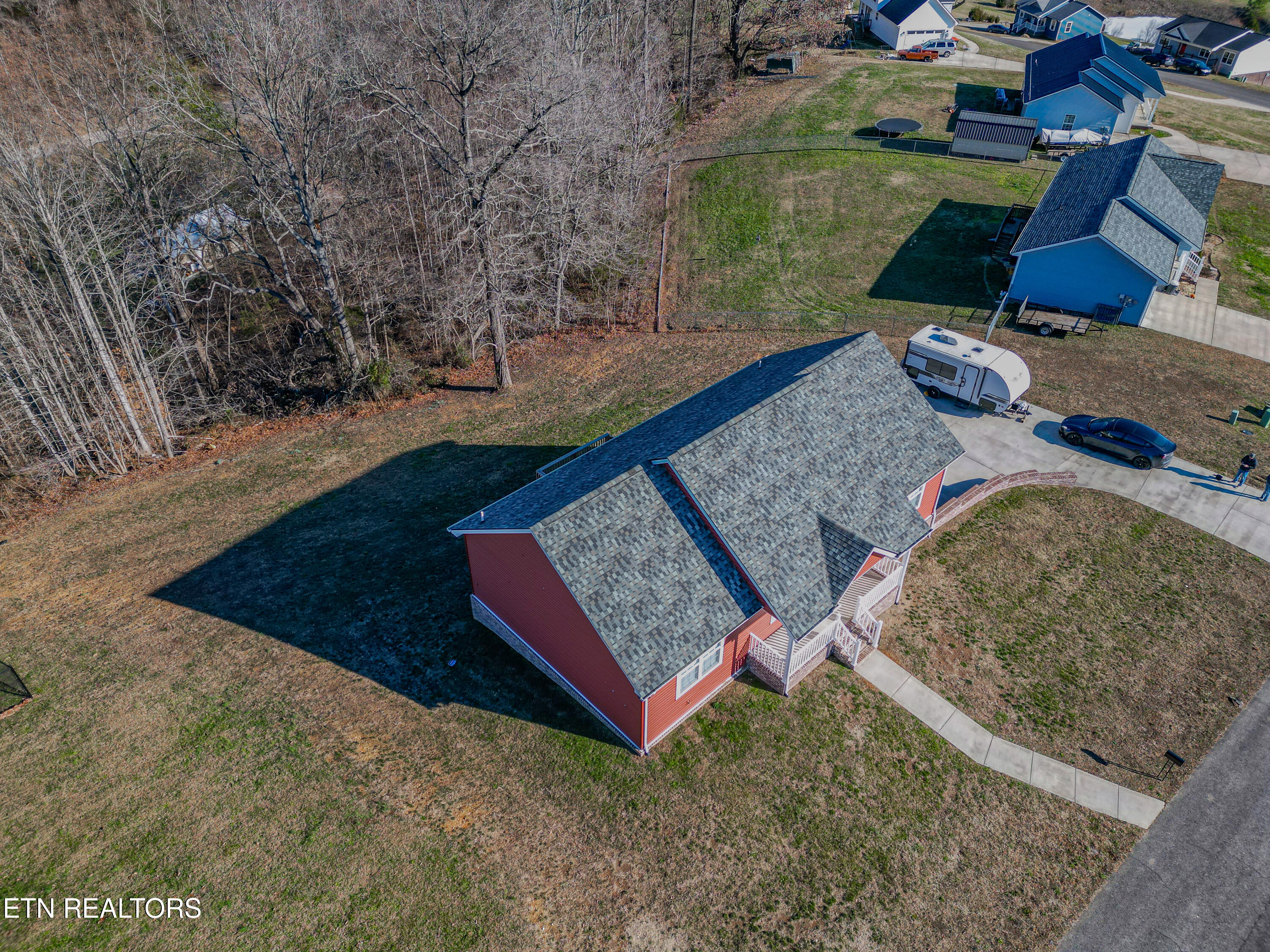 194 Pleasant Ridge Lane Bean Station, TN 37708 - Photo 11 of 43 20250109-dji_fly_20250109_142628_50_1736