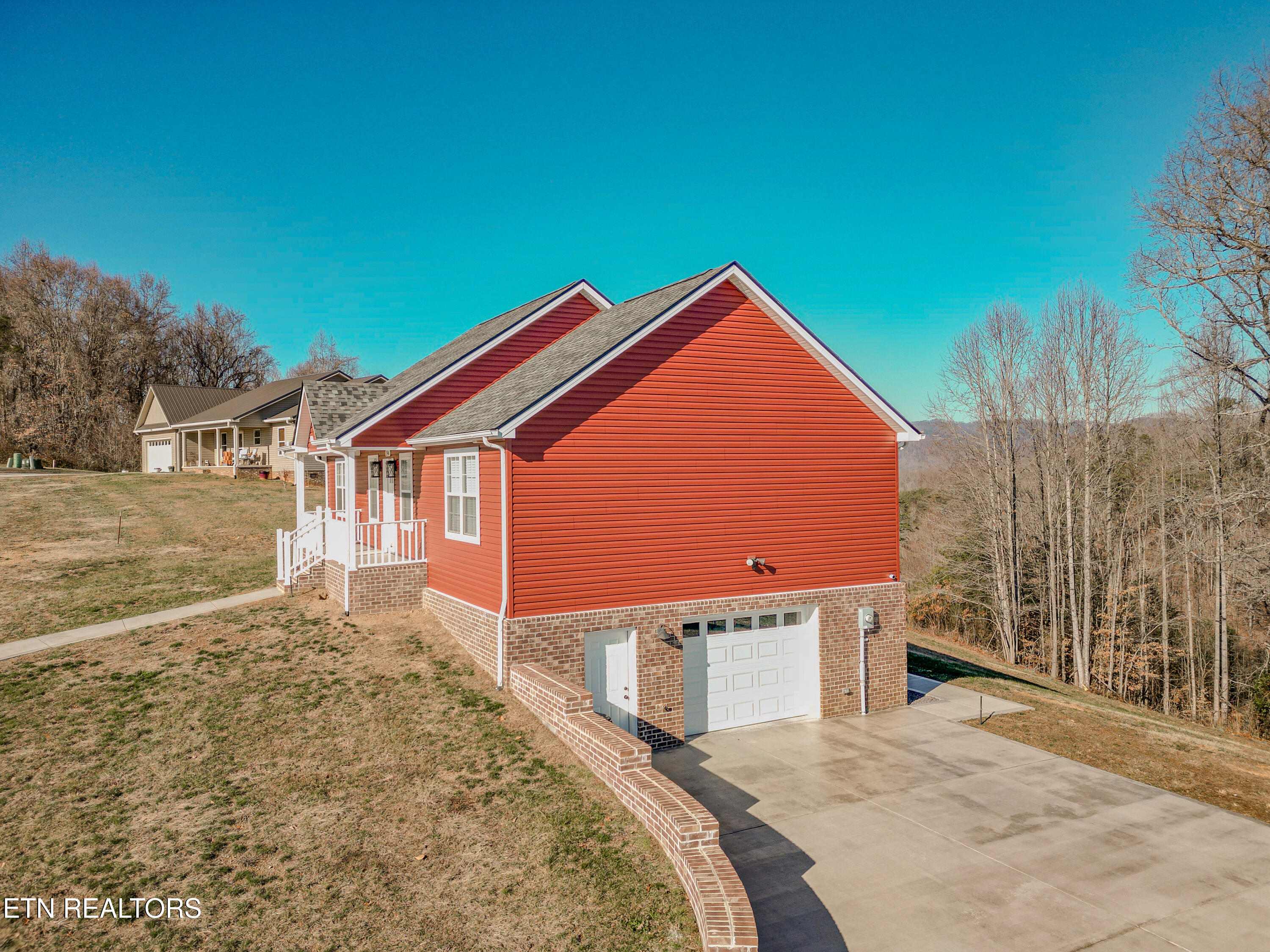 194 Pleasant Ridge Lane Bean Station, TN 37708 - Photo 3 of 43 20250109-dji_fly_20250109_142356_43_1736