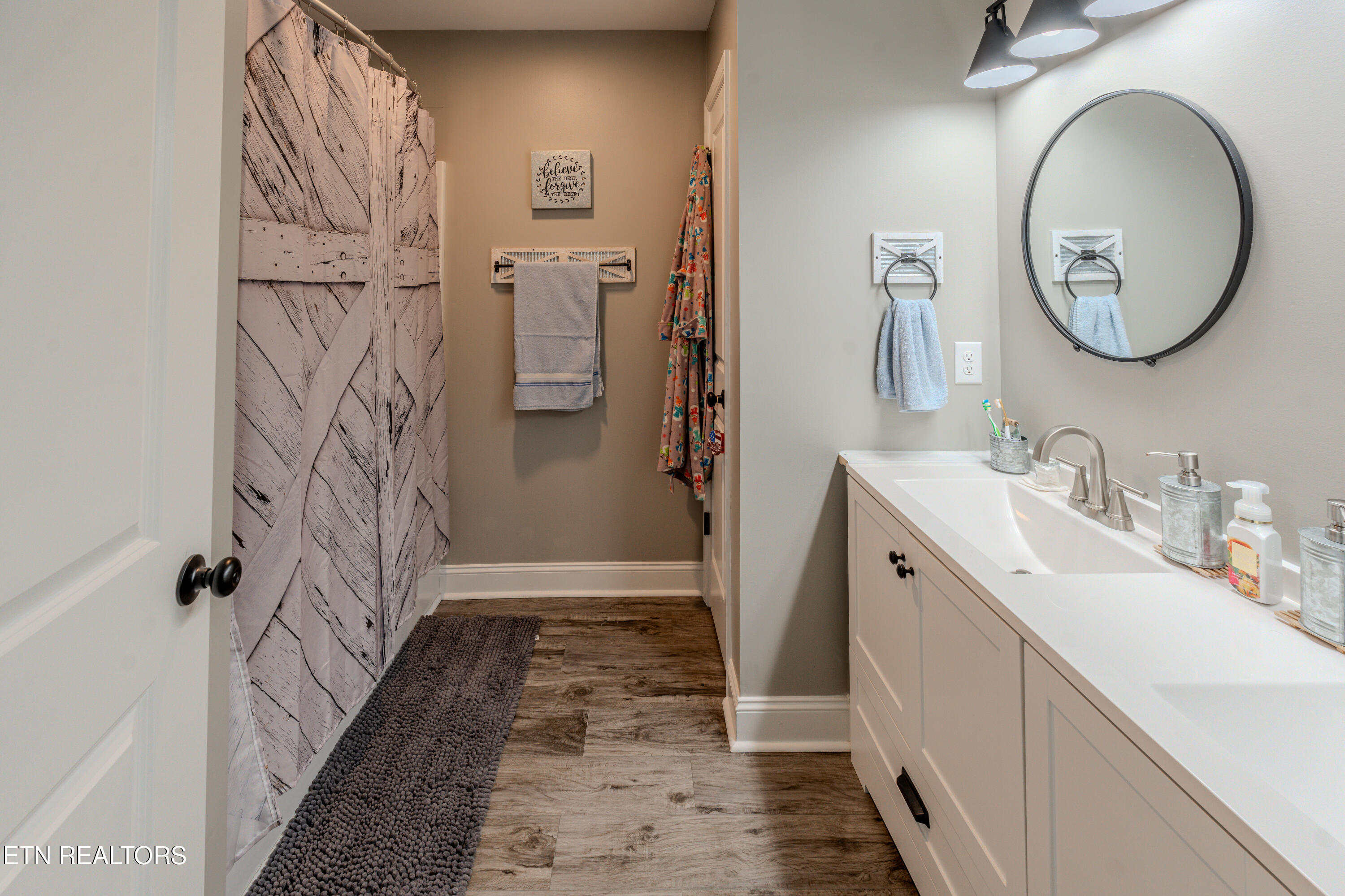 194 Pleasant Ridge Lane Bean Station, TN 37708 - Photo 33 of 43 20250109-20250109-DSC04896-HDR