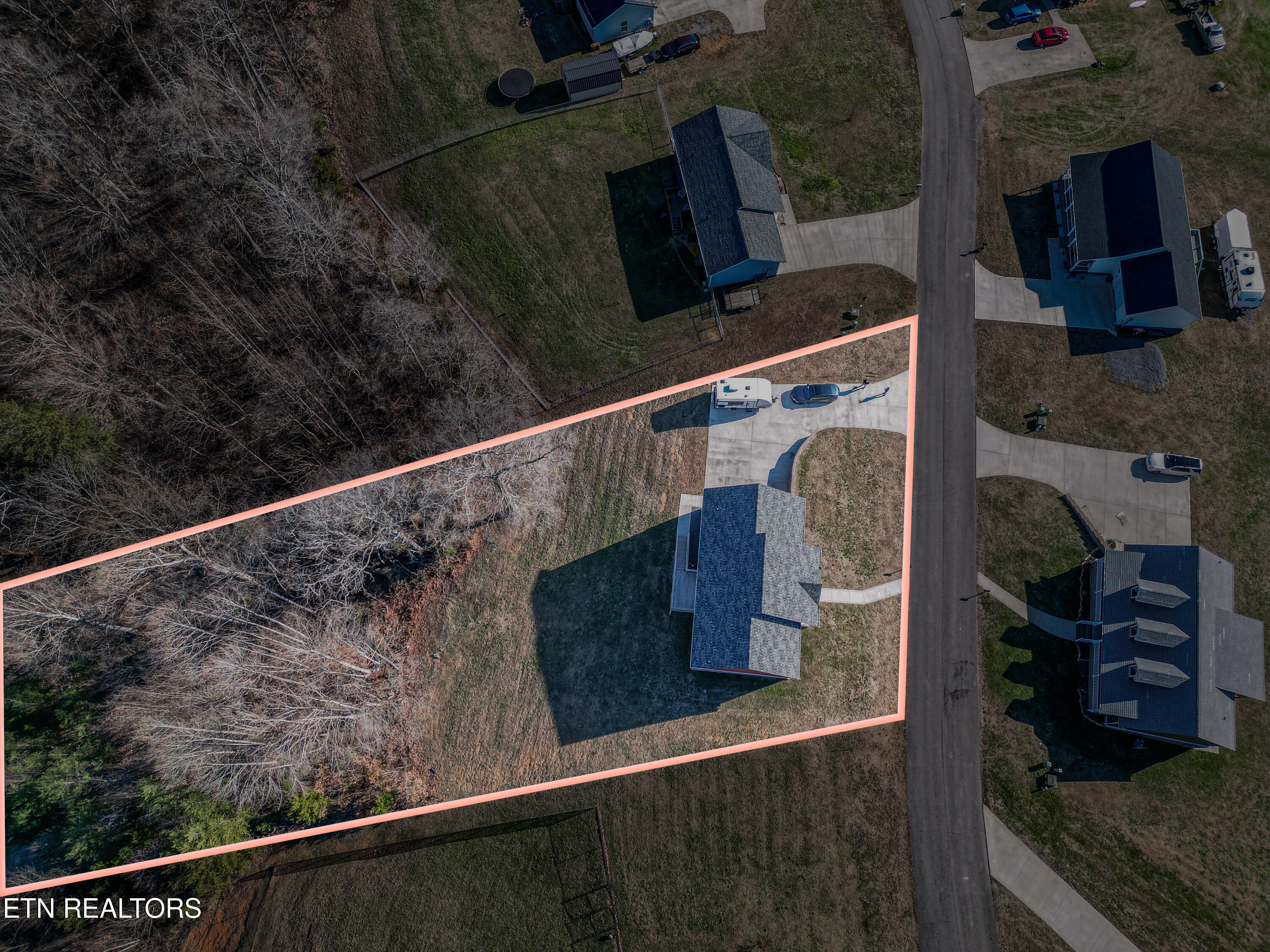 194 Pleasant Ridge Lane Bean Station, TN 37708 - Photo 8 of 43 20250109-dji_fly_20250109_142538_48_1736
