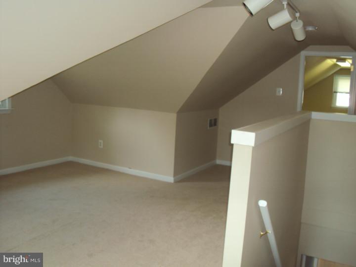 747 Rambler Road Warminster, PA 18974 - Photo 12 of 22 Gallery Image 12