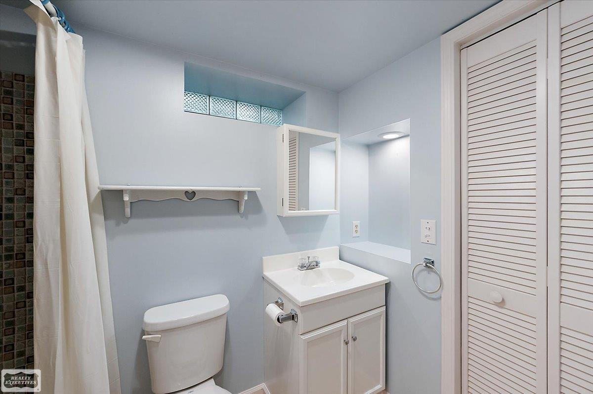 16504 Toepfer Drive Eastpointe, MI 48021 - Photo 68 of 70