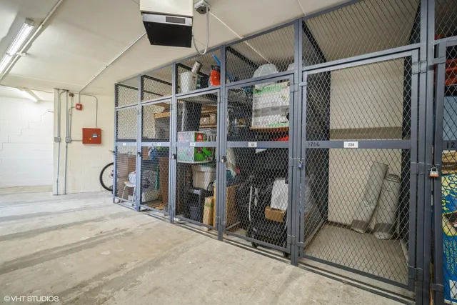 $264,900 | 350 Plum Creek Drive, Unit 206, Wheeling, IL 60090