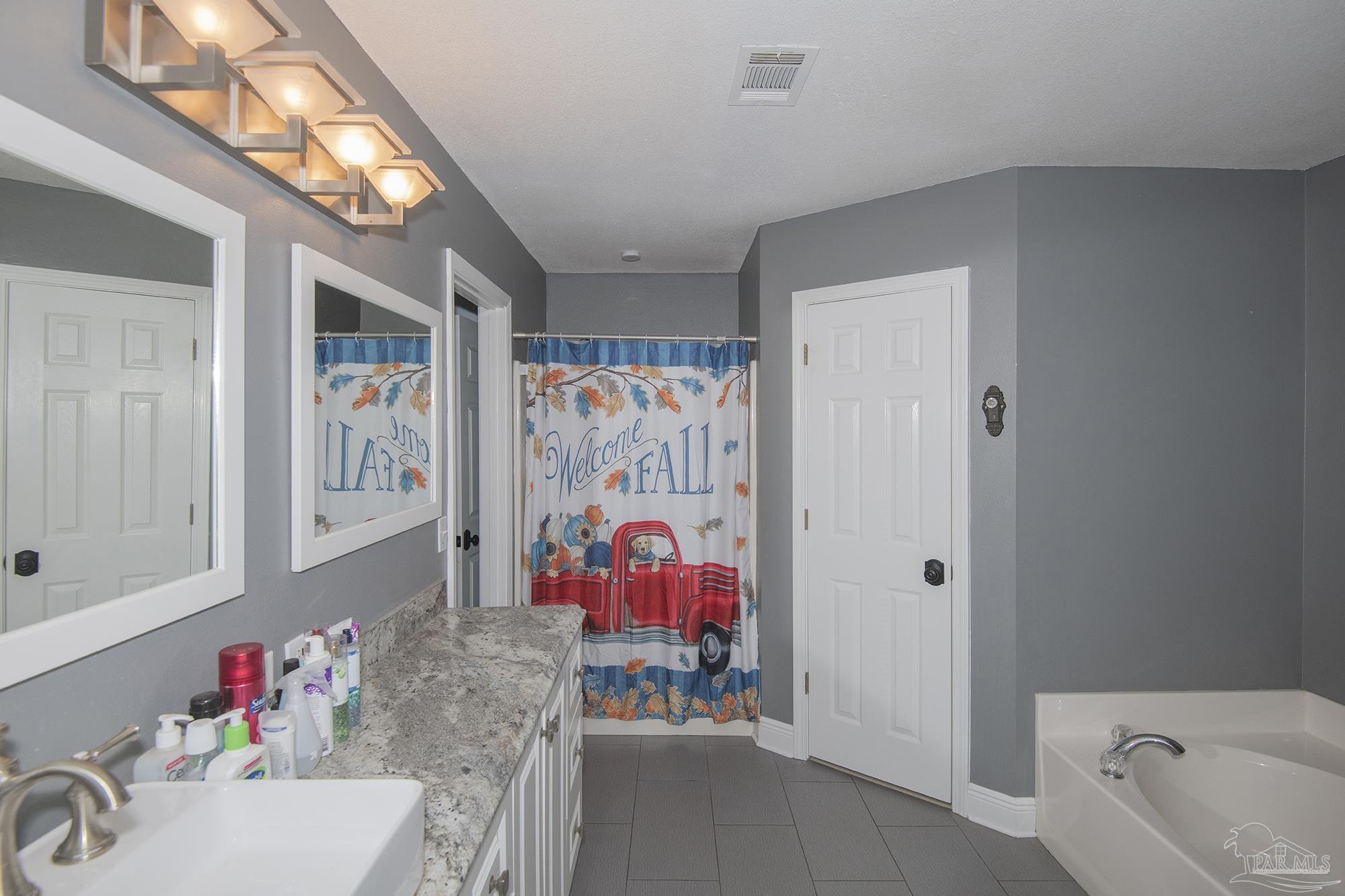 4651 Ridge Pointe Drive Pace, FL 32571 - Photo 30 of 38 Gallery Image 30