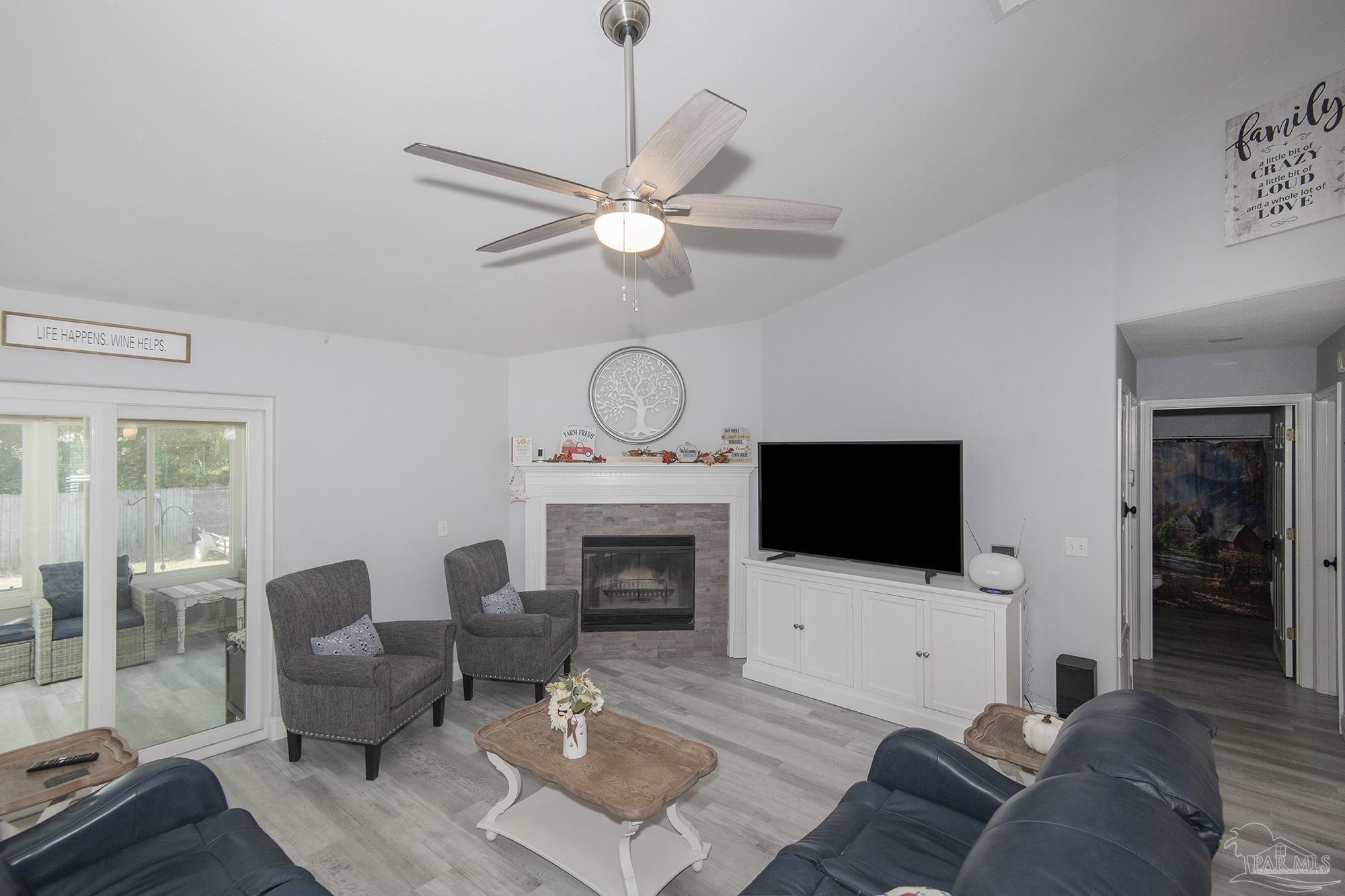 4651 Ridge Pointe Drive Pace, FL 32571 - Photo 5 of 38 Gallery Image 5