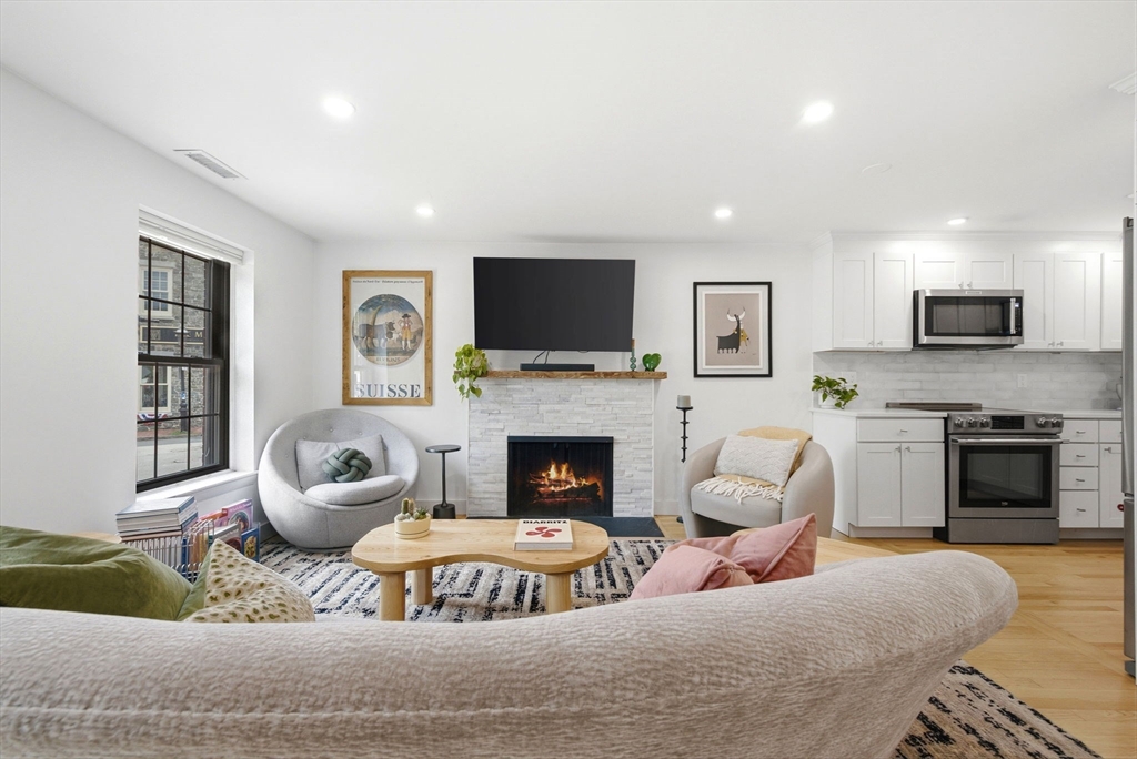 100 Main Street, Unit 2 Boston, MA 02129 - Photo 1 of 23