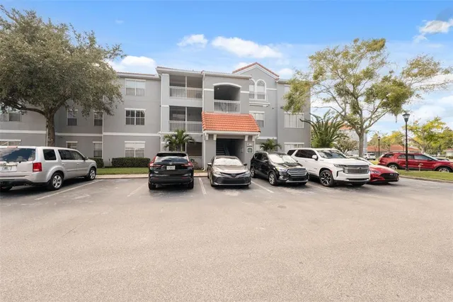 $149,000 | 18001 Richmond Pl Drive, Unit 215, Tampa, FL 33647