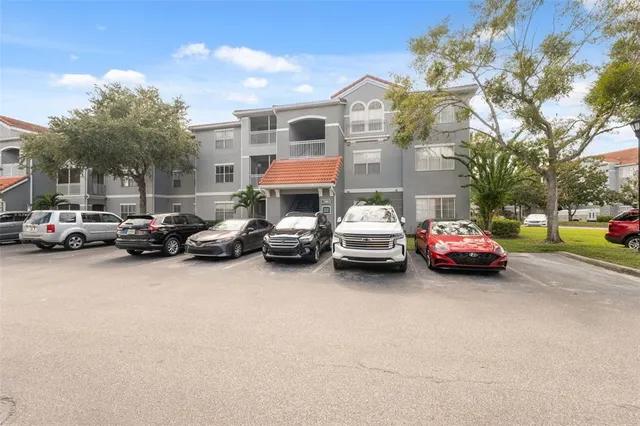$149,000 | 18001 Richmond Pl Drive, Unit 215, Tampa, FL 33647