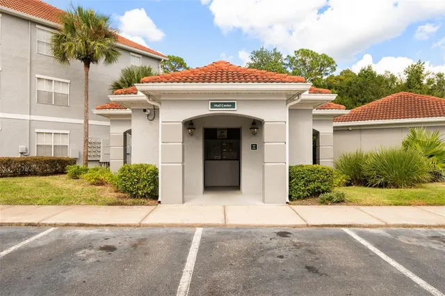 $149,000 | 18001 Richmond Pl Drive, Unit 215, Tampa, FL 33647