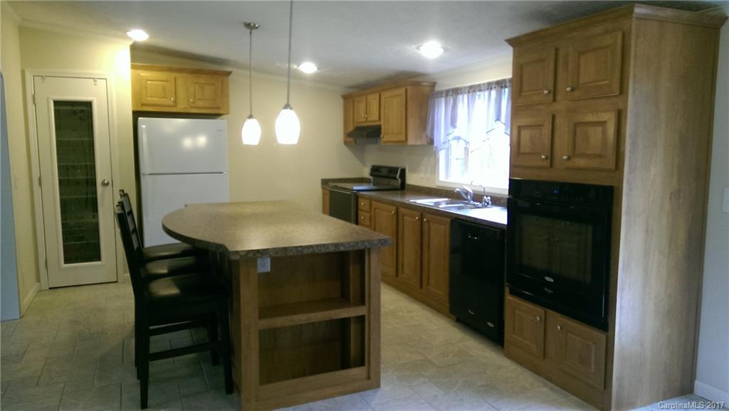 1653 York Road Kings Mountain, NC 28086 - Photo 5 of 19 Gallery Image 5