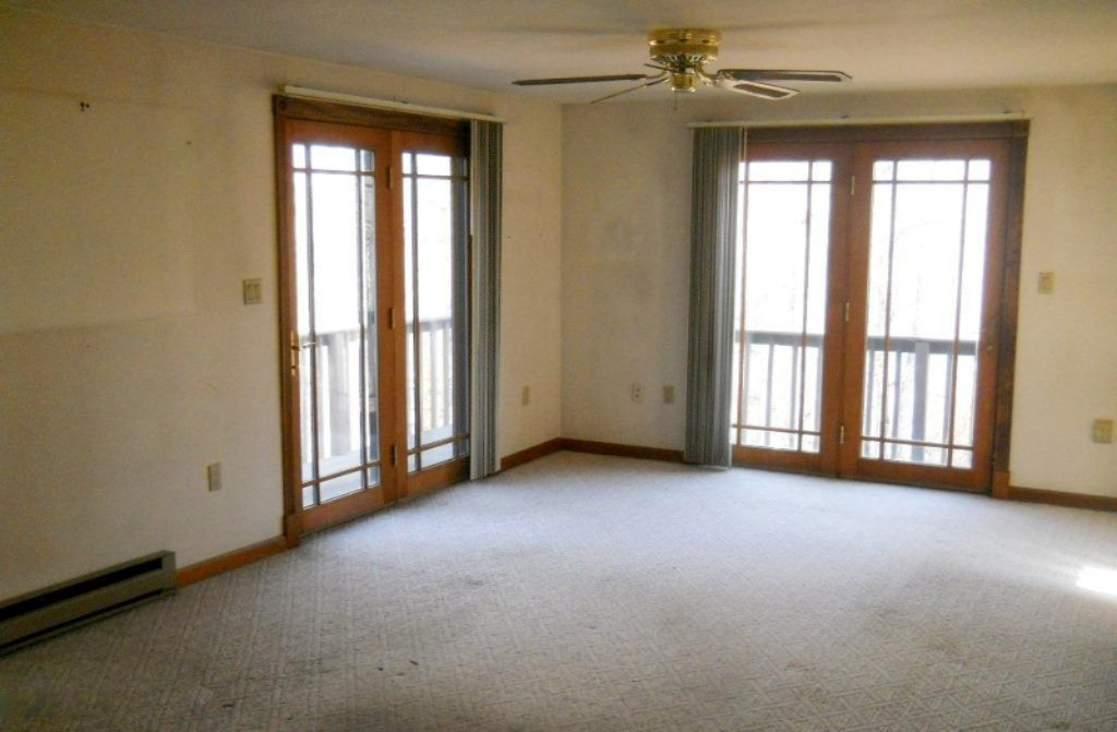 4074 Red Apple Road Manistee, MI 49660 - Photo 14 of 21 DSCN4114 - Copy