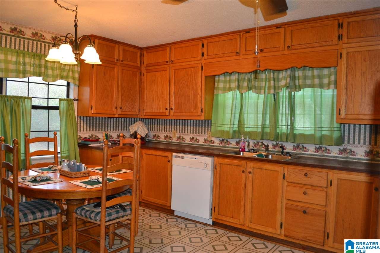 5220 Clay-Palmerdale Road Pinson, AL 35126 - Photo 7 of 39
