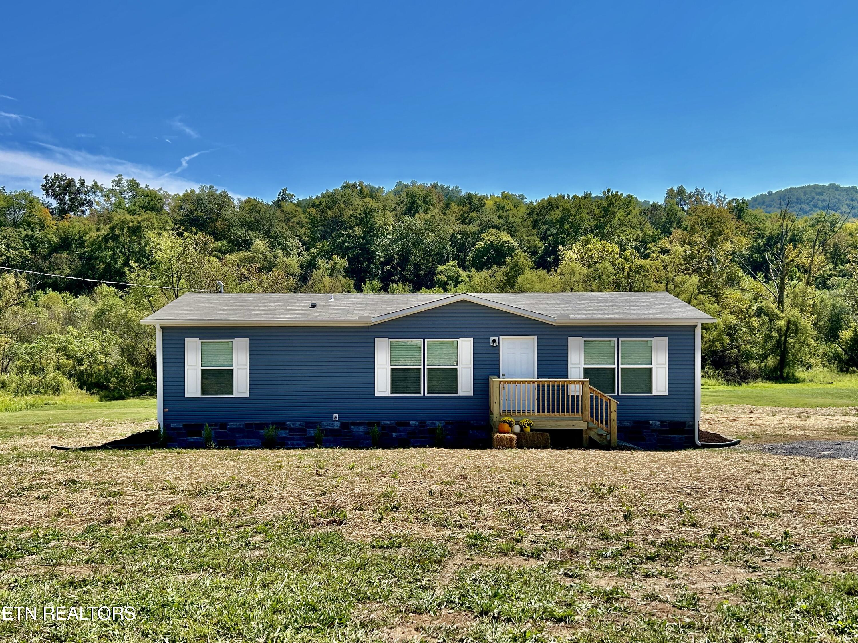 5348 Rutledge Pike Rutledge, TN 37861 - Photo 1 of 31 IMG_4041