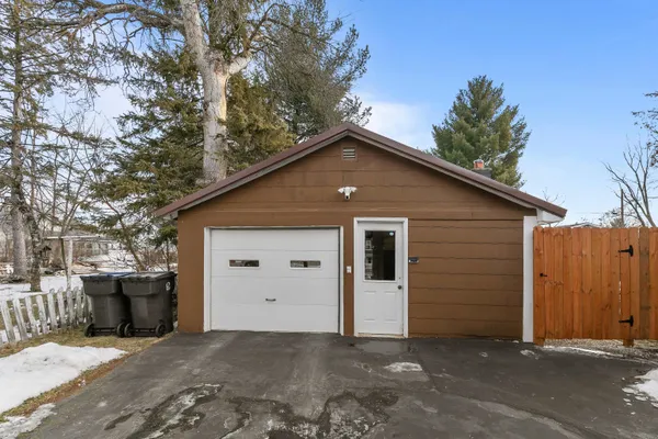 $189,900 | 416 South Farmer Street, Princeton, WI 54968