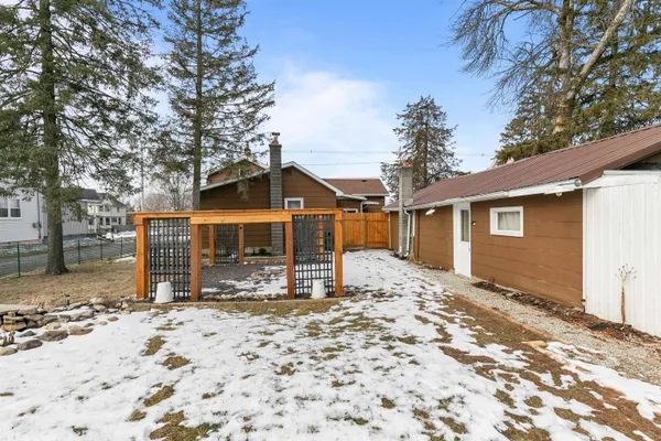 $189,900 | 416 South Farmer Street, Princeton, WI 54968