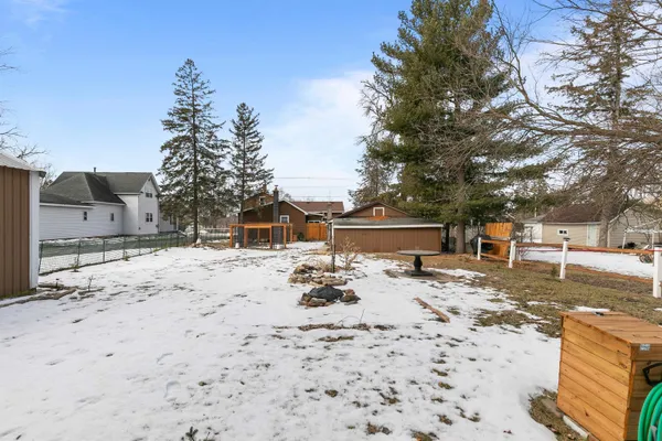 $189,900 | 416 South Farmer Street, Princeton, WI 54968