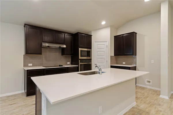 $2,295 | 3704 Stillwood Lane, Lago Vista, TX 78645