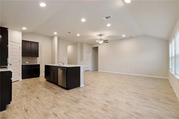 $2,295 | 3704 Stillwood Lane, Lago Vista, TX 78645