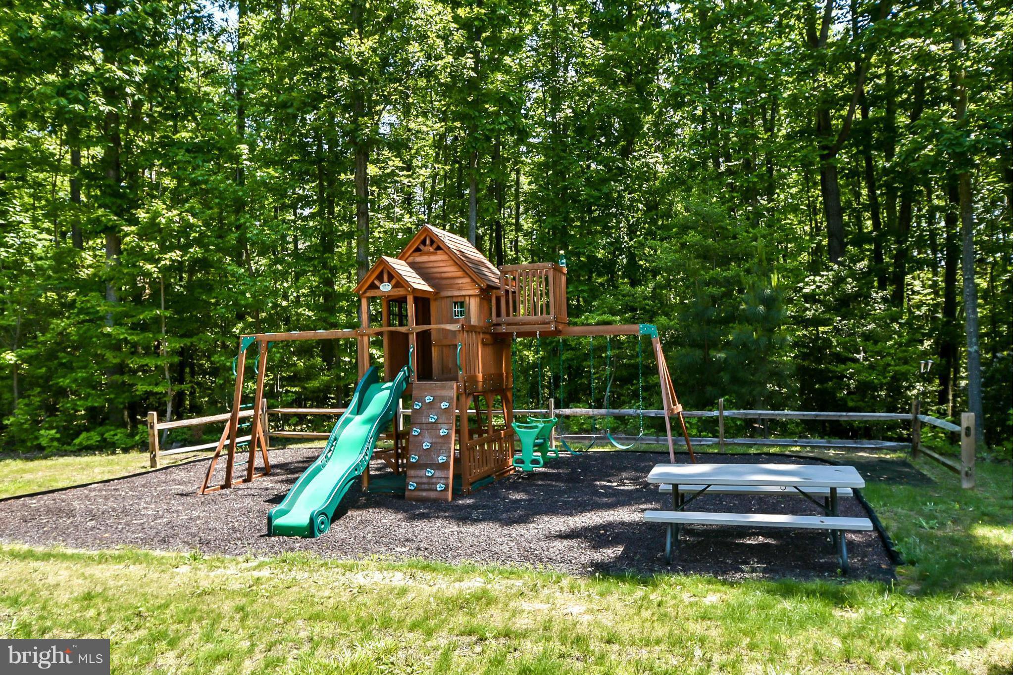 13985 Round Hill Road King George, VA 22485 - Photo 27 of 30 Exterior (Rear)