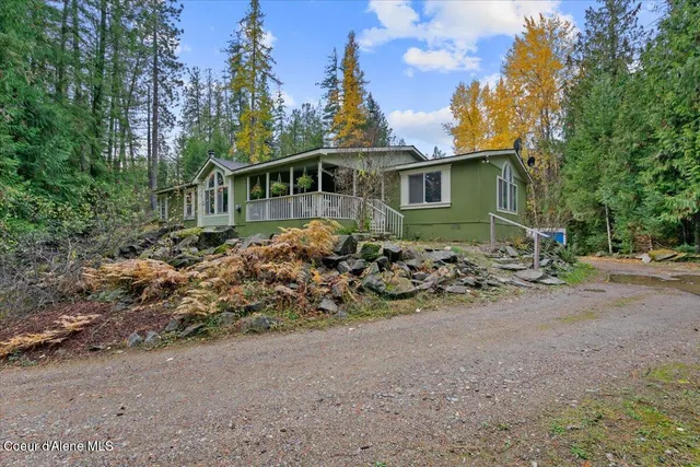 $499,900 | 9864 Bottle Bay Road, Sagle, ID 83860